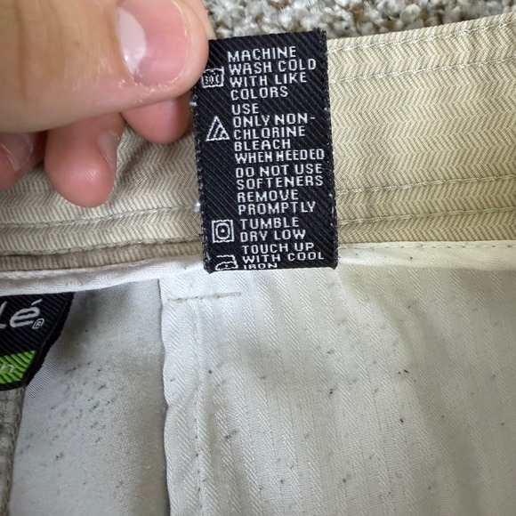 Bolle Golf Tech Mens Tan Khaki Herringbone Stretch Performance Shorts Size 36 - Picture 4 of 12